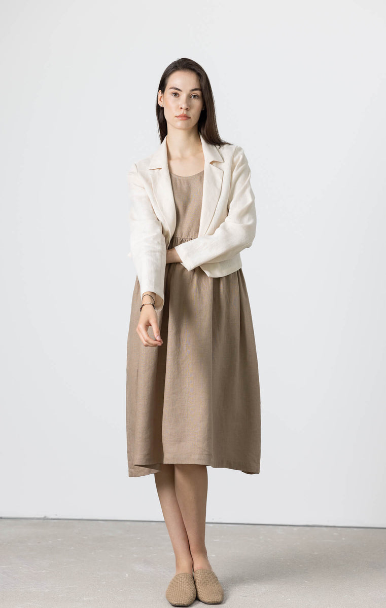 Lightweight_linen_cropped_jack