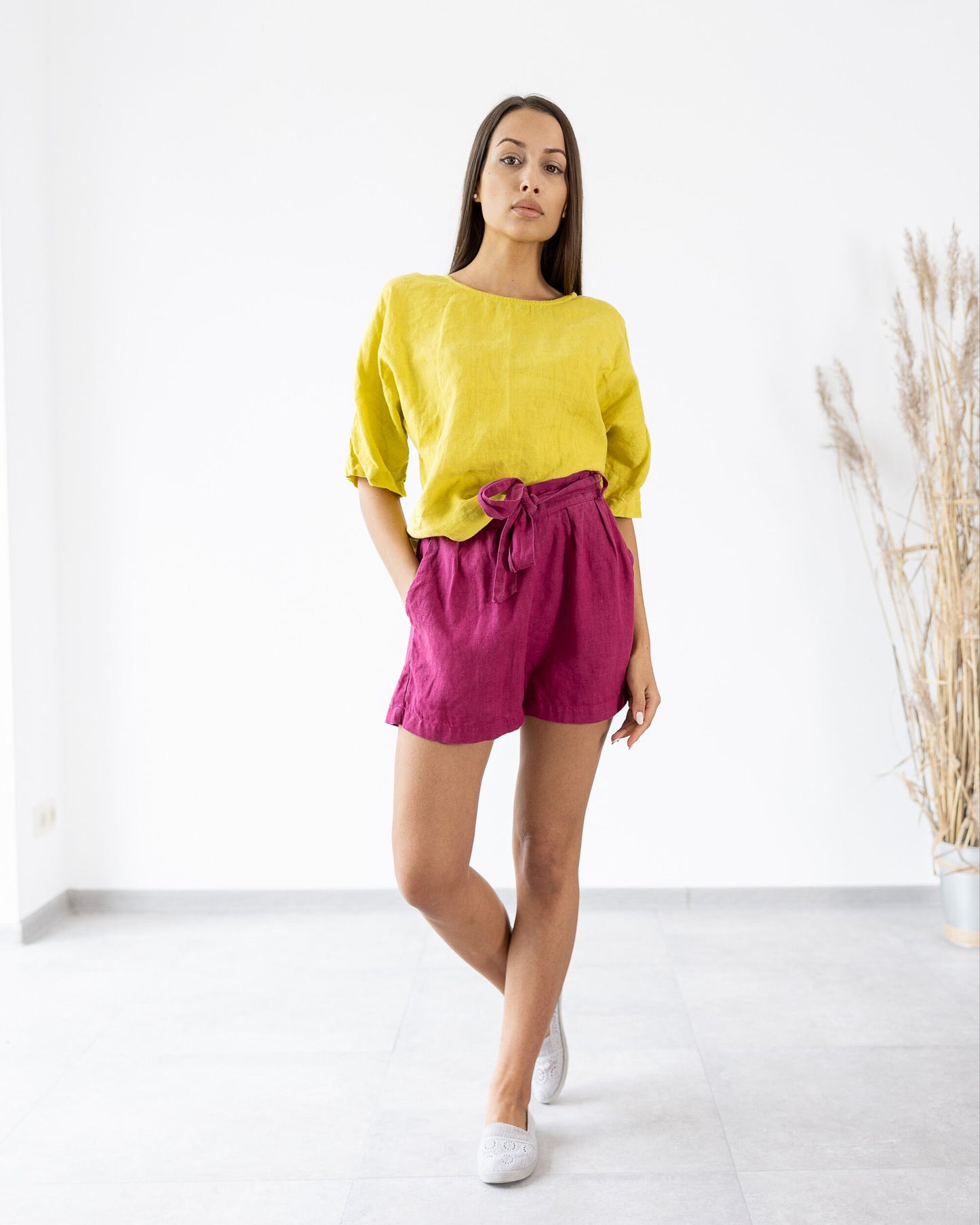 Linen shorts with a belt