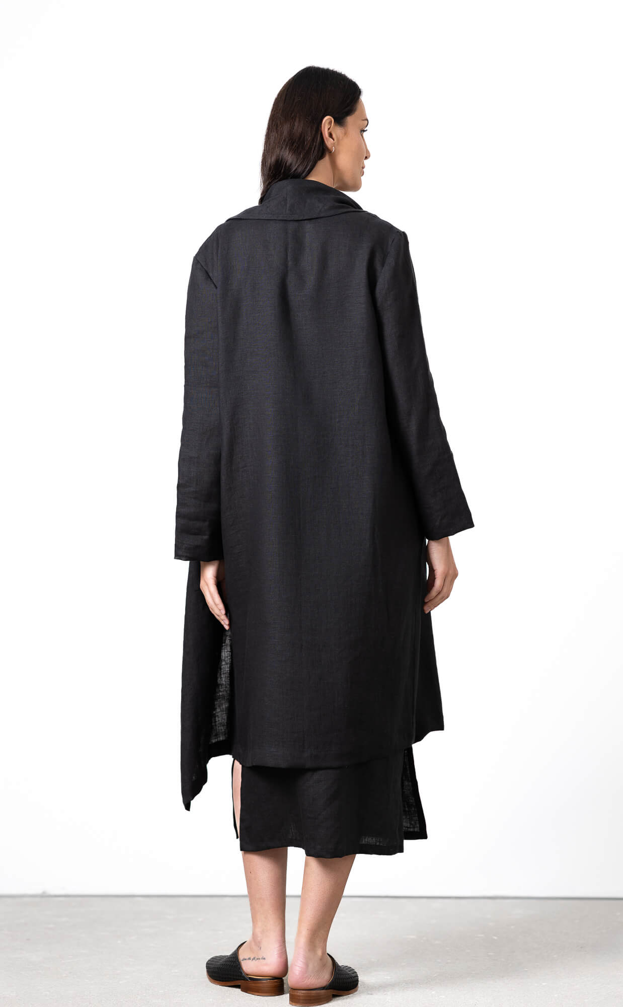 black linen long coat women lightweight layering piece