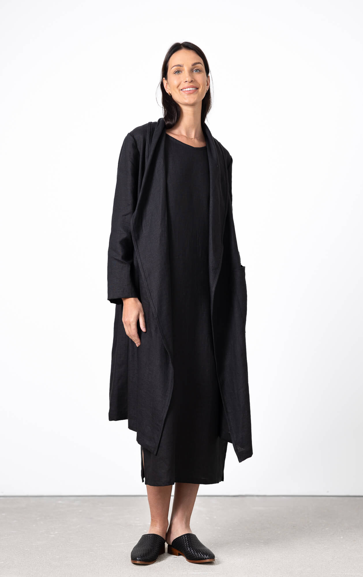 black linen long cardigan coat with pockets women outfit