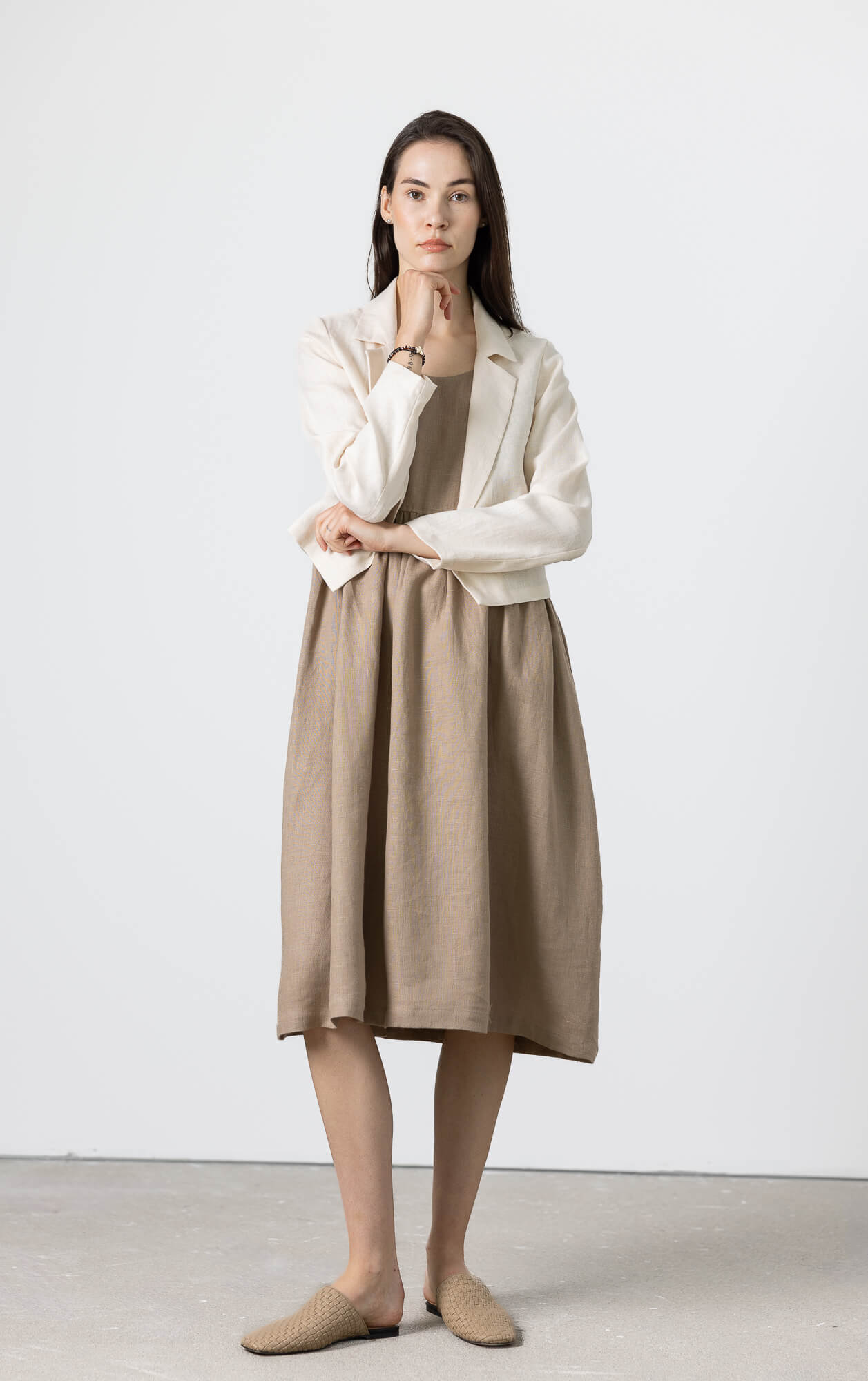 Casual linen cropped jacket for everyday wear