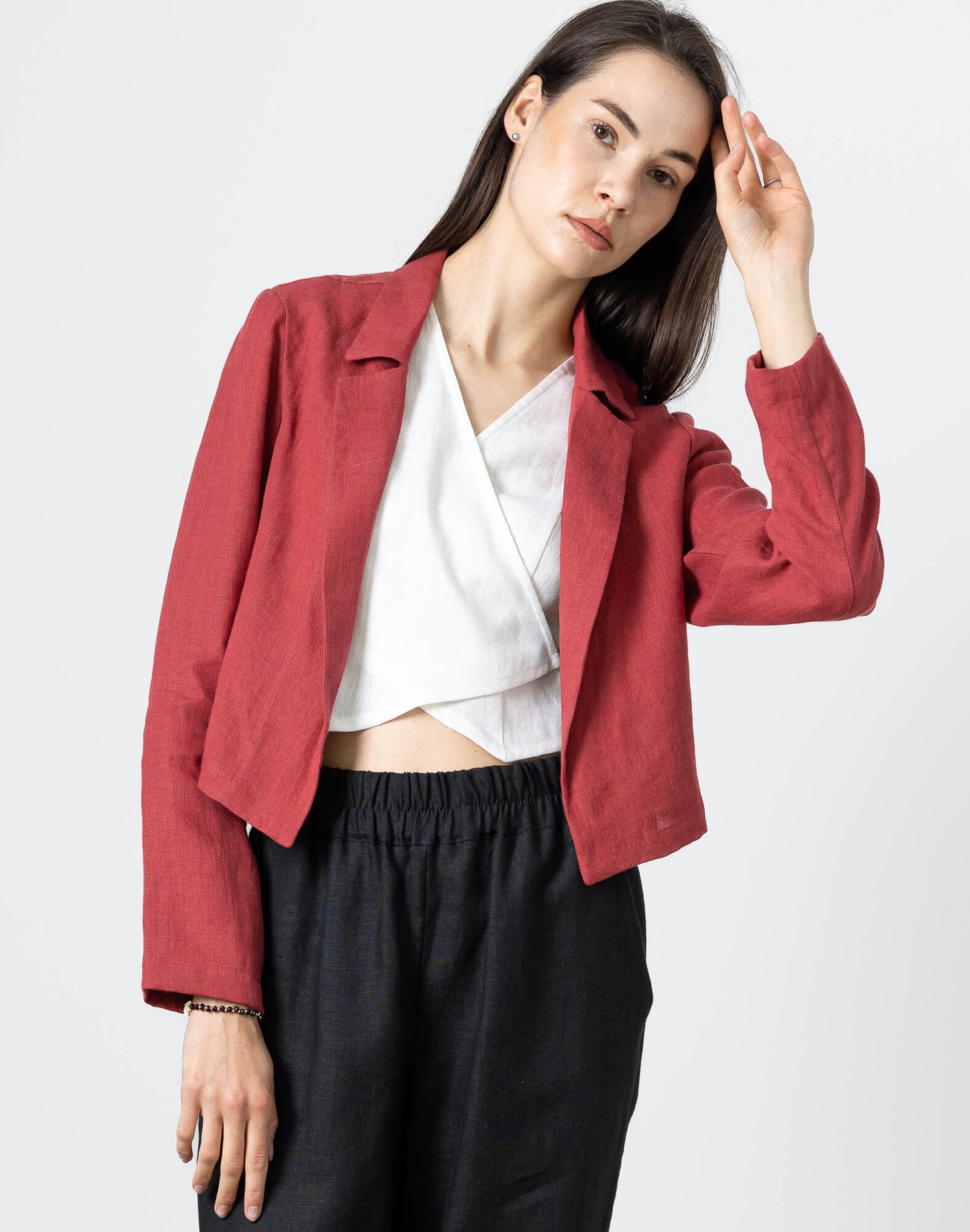 Lightweight women linen blazer elegant style