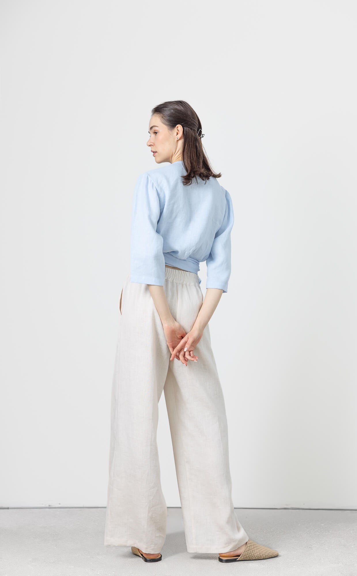 linen-wrap-top-back-view