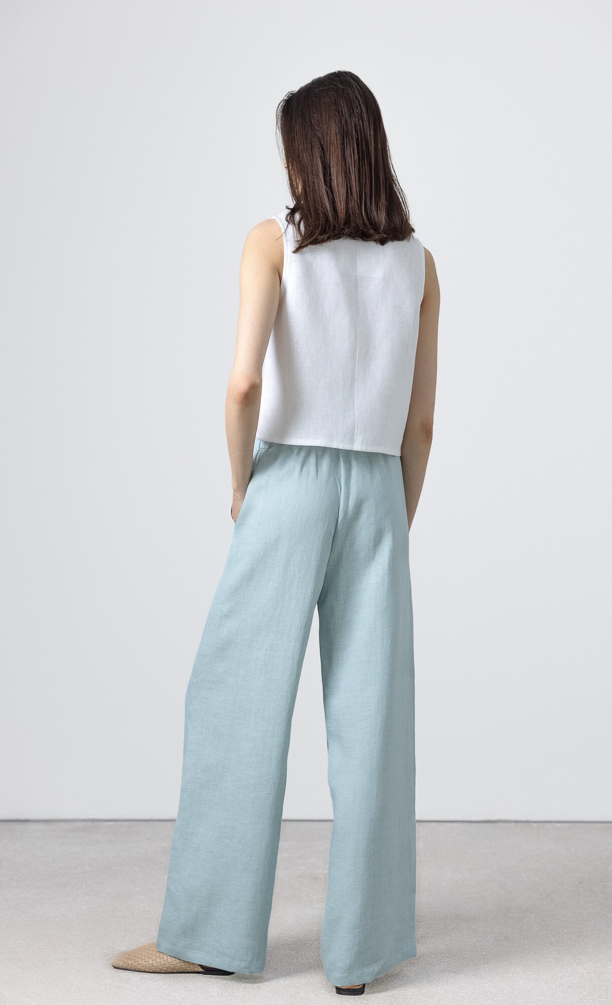 Lightweight Linen Palazzo Pants for Casual Outfits