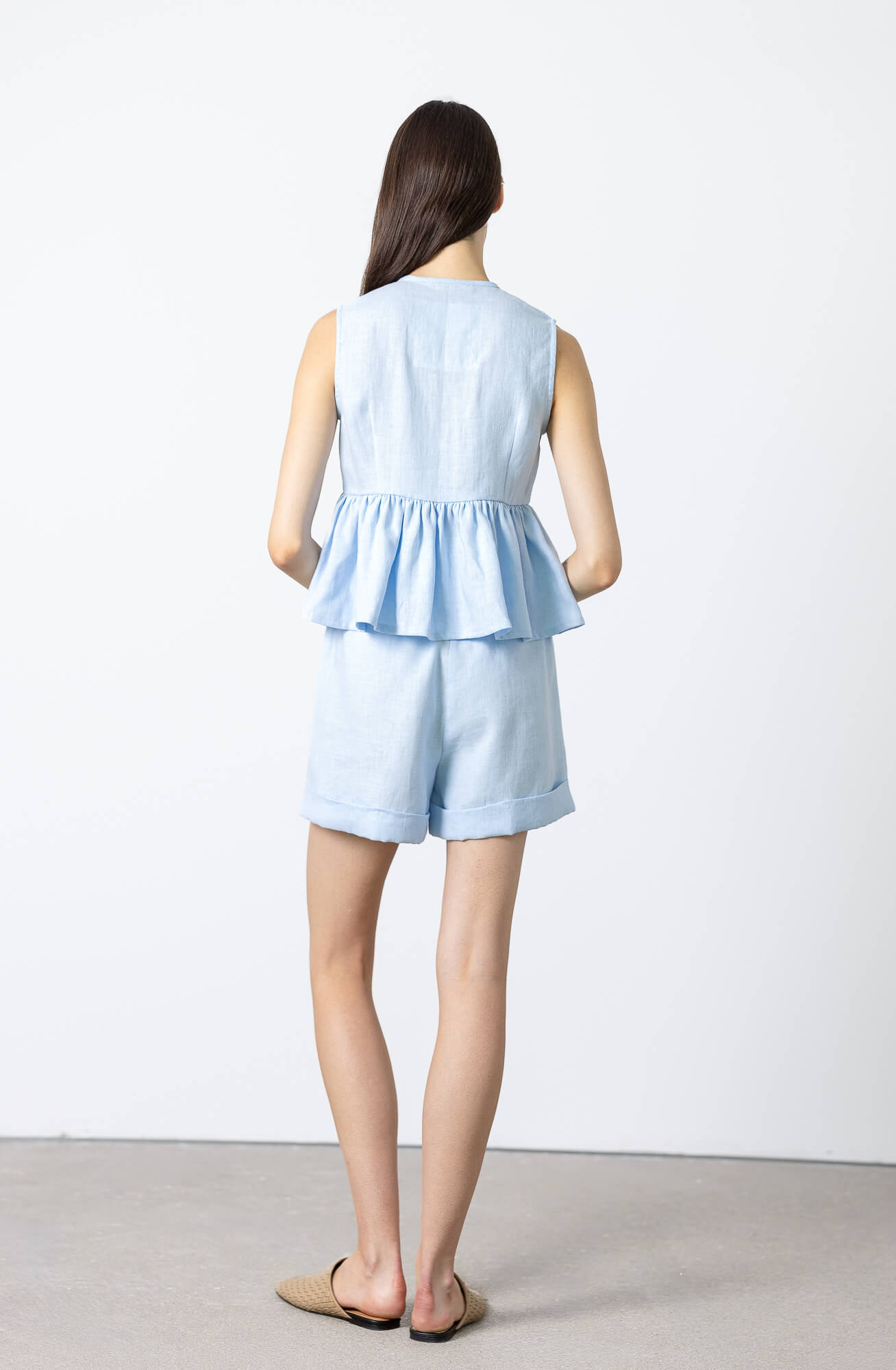 Handmade breathable linen shorts crafted from premium European linen