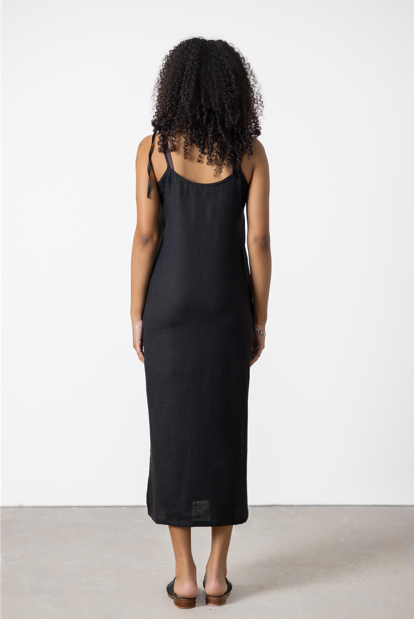 Lightweight linen maxi dress