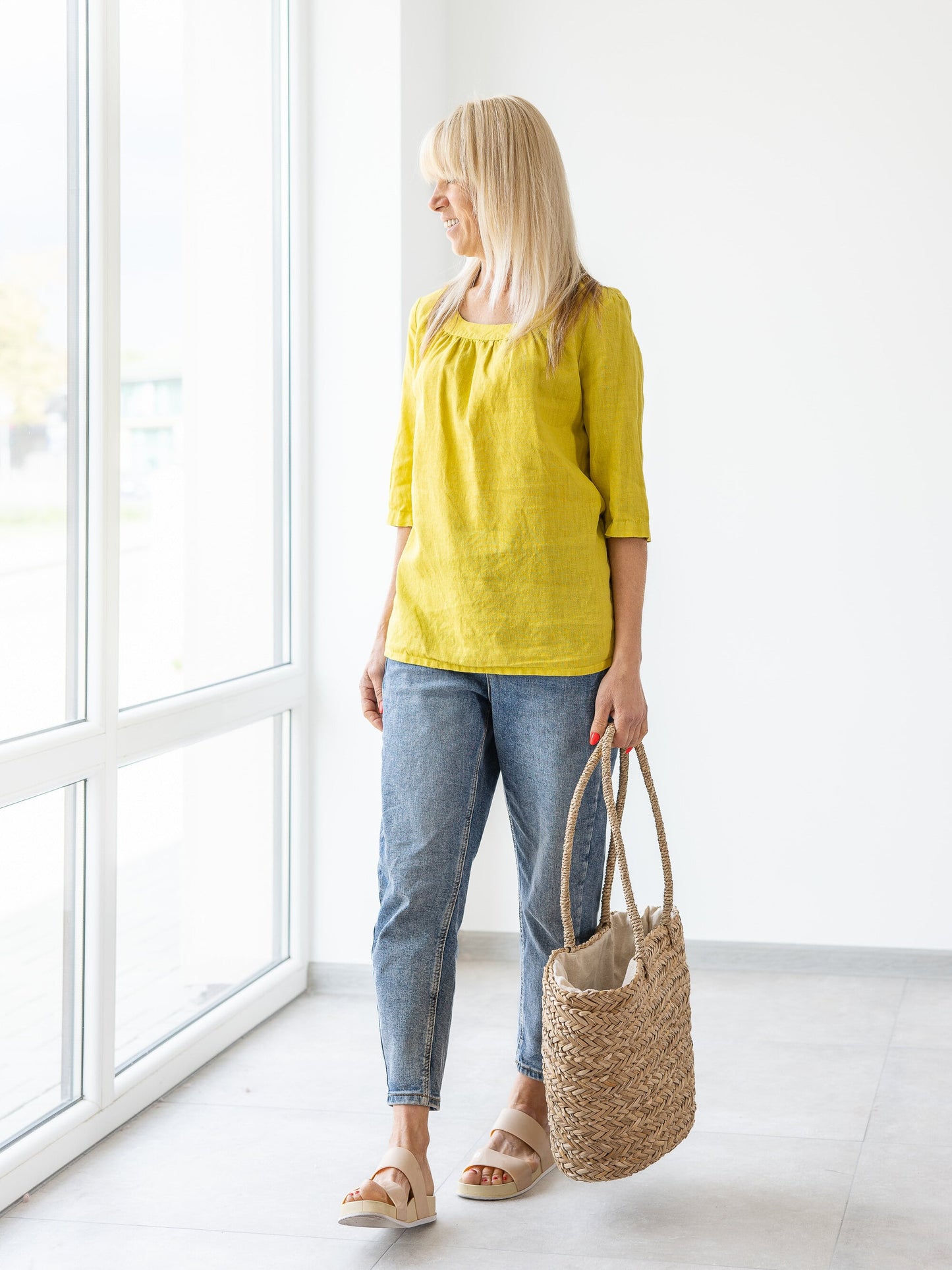 Load image into Gallery viewer, Natural yellow linen t-shirt
