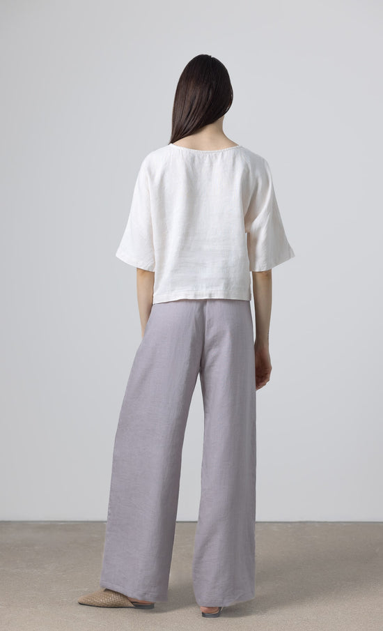 Petite women’s wide leg linen pants in soft grey tone, lightweight natural linen fabric with fluid drape