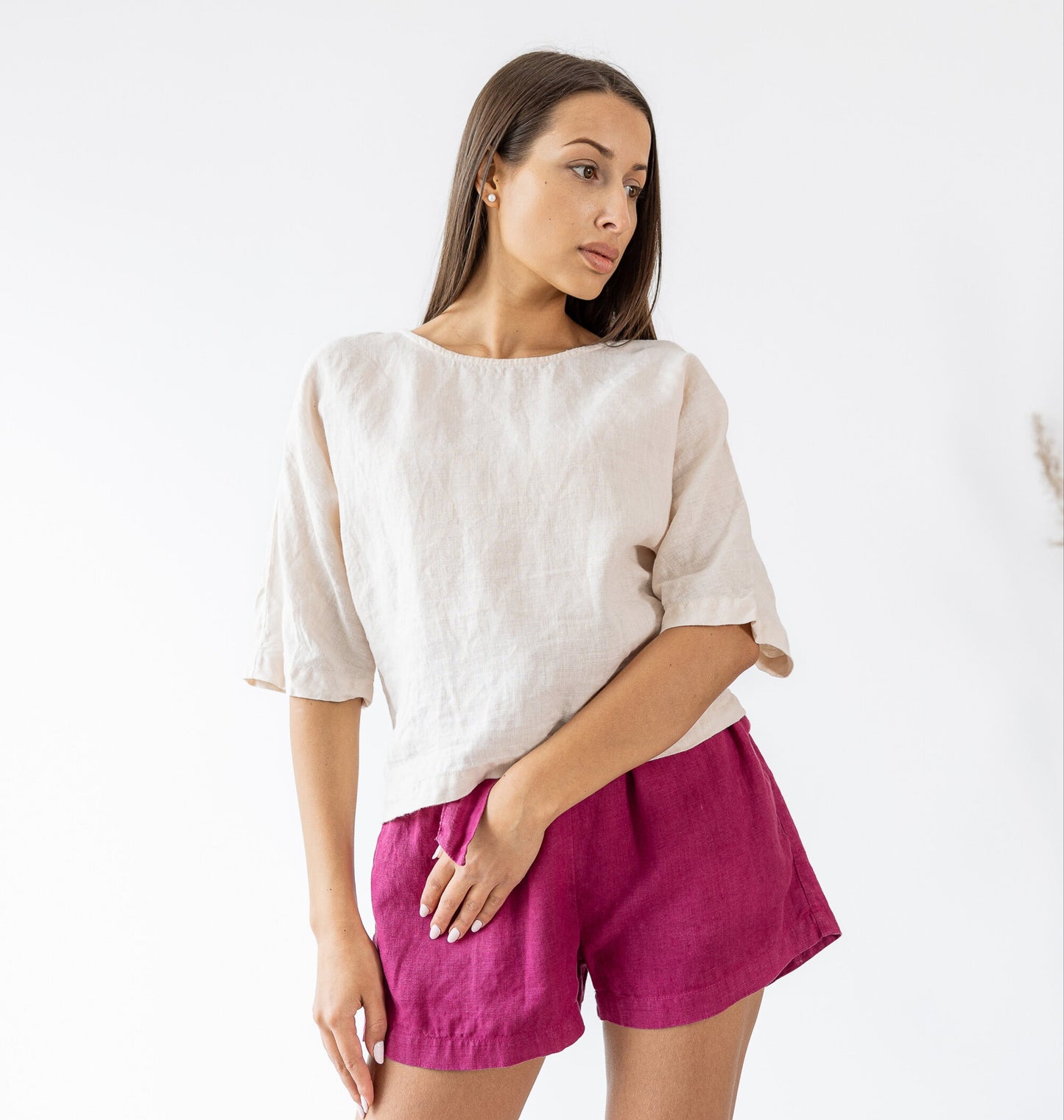 Load image into Gallery viewer, Linen Crop Top white
