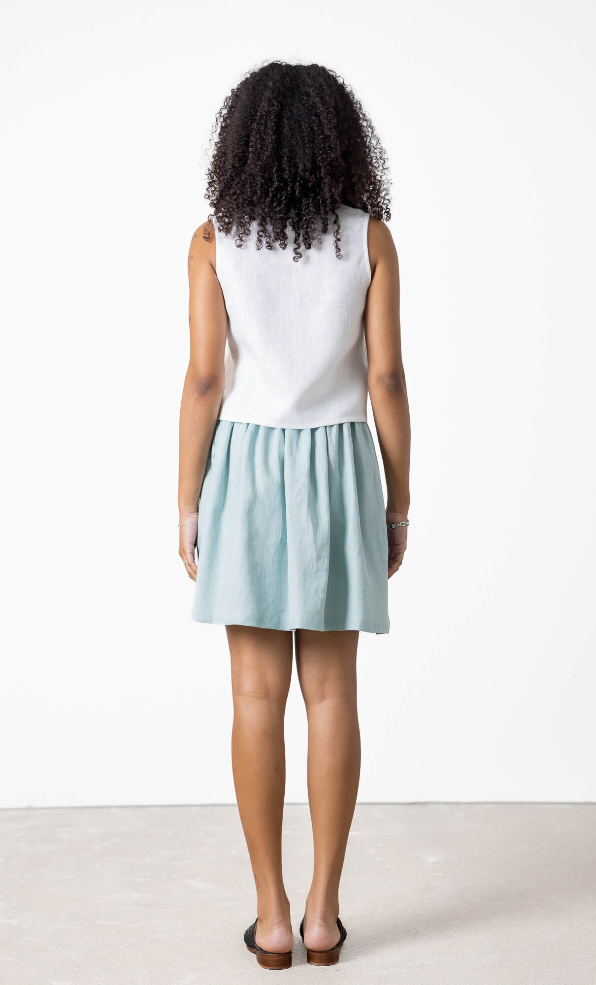 High waisted linen mini skirt with flattering feminine fit