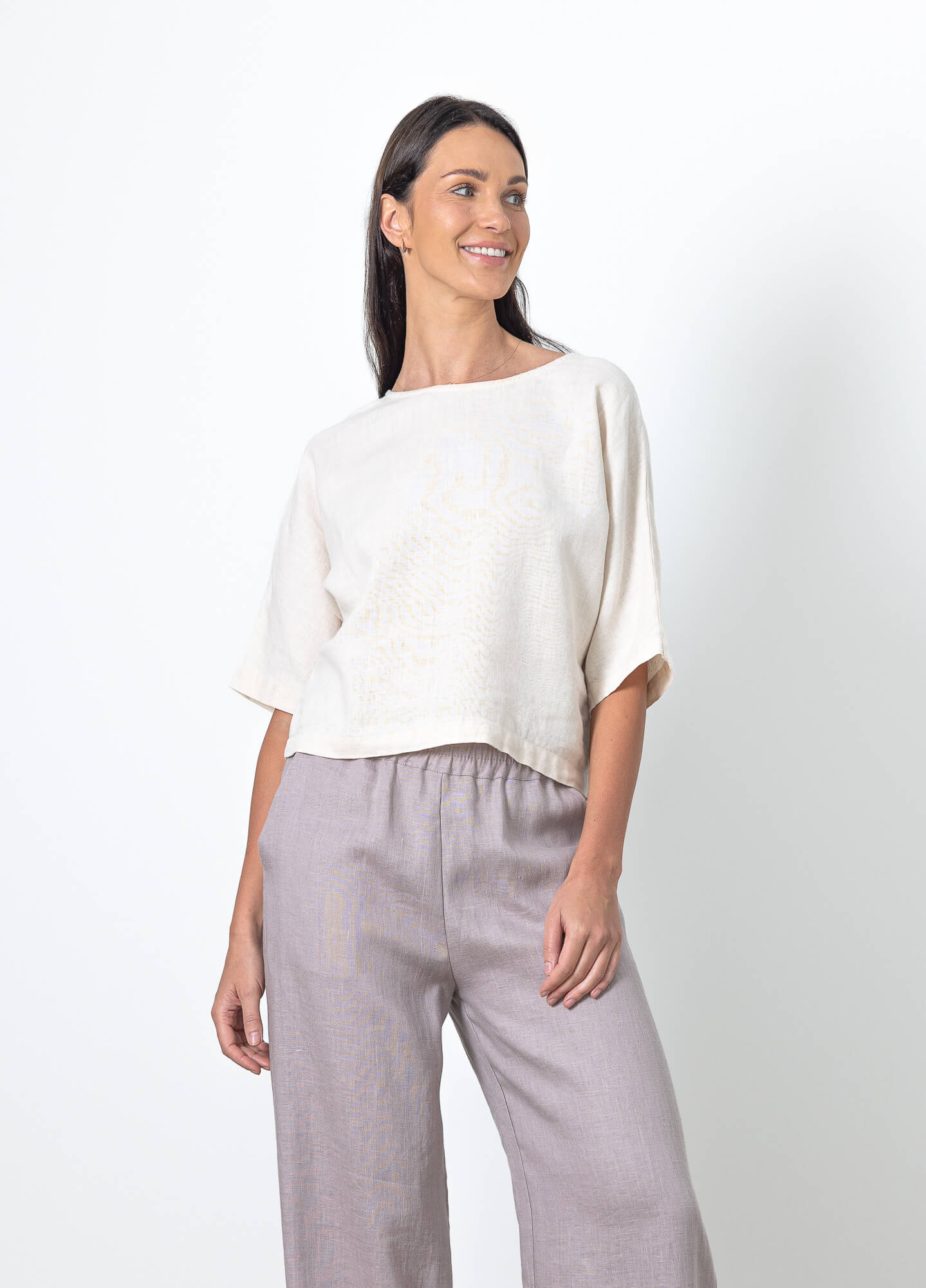 Linen Cropped Top Molly by Minimalisticlinen, minimalist linen cropped blouse for women, breathable natural linen summer top