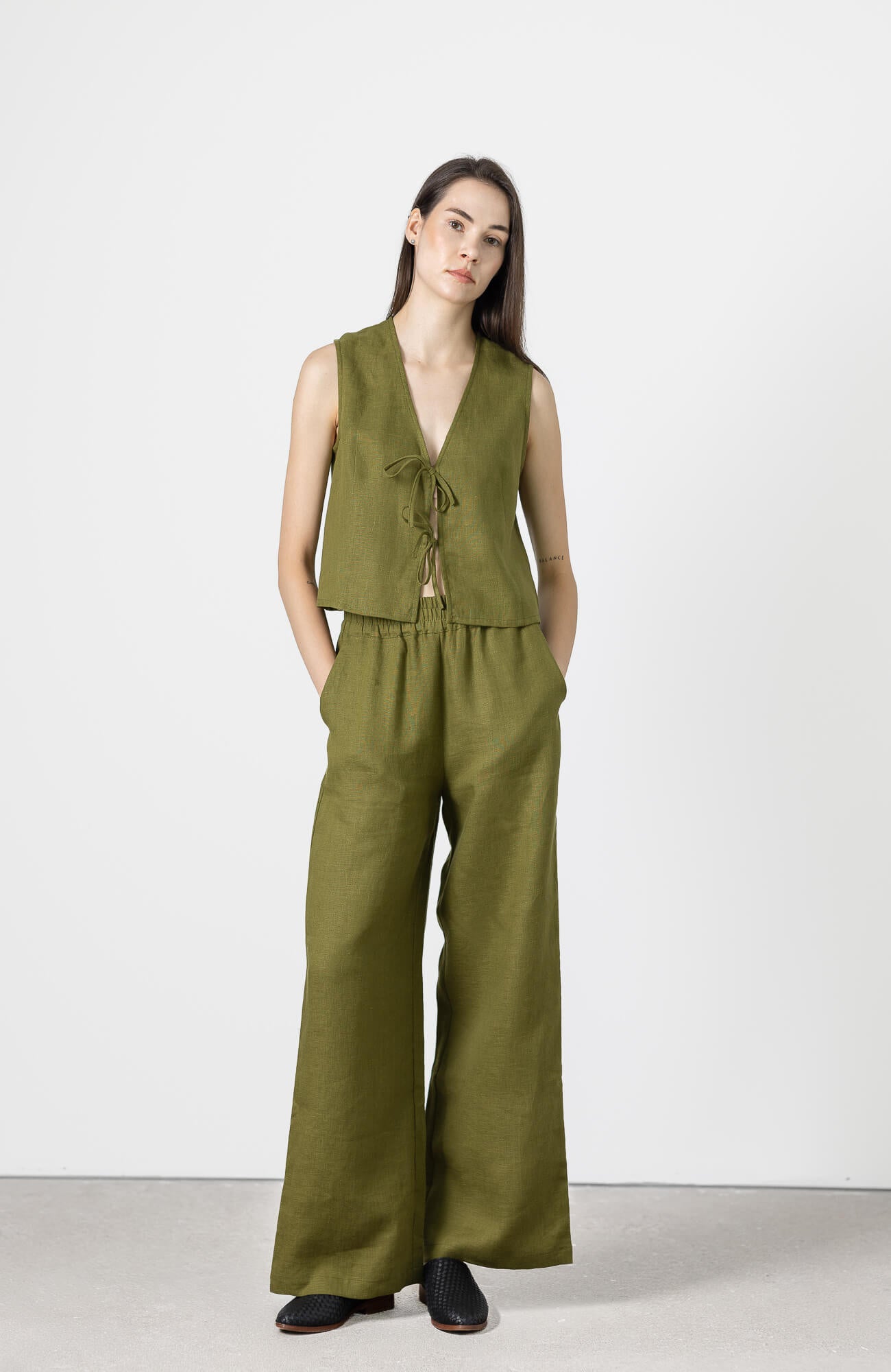 Women's linen vest with front ties and timeless minimalist design