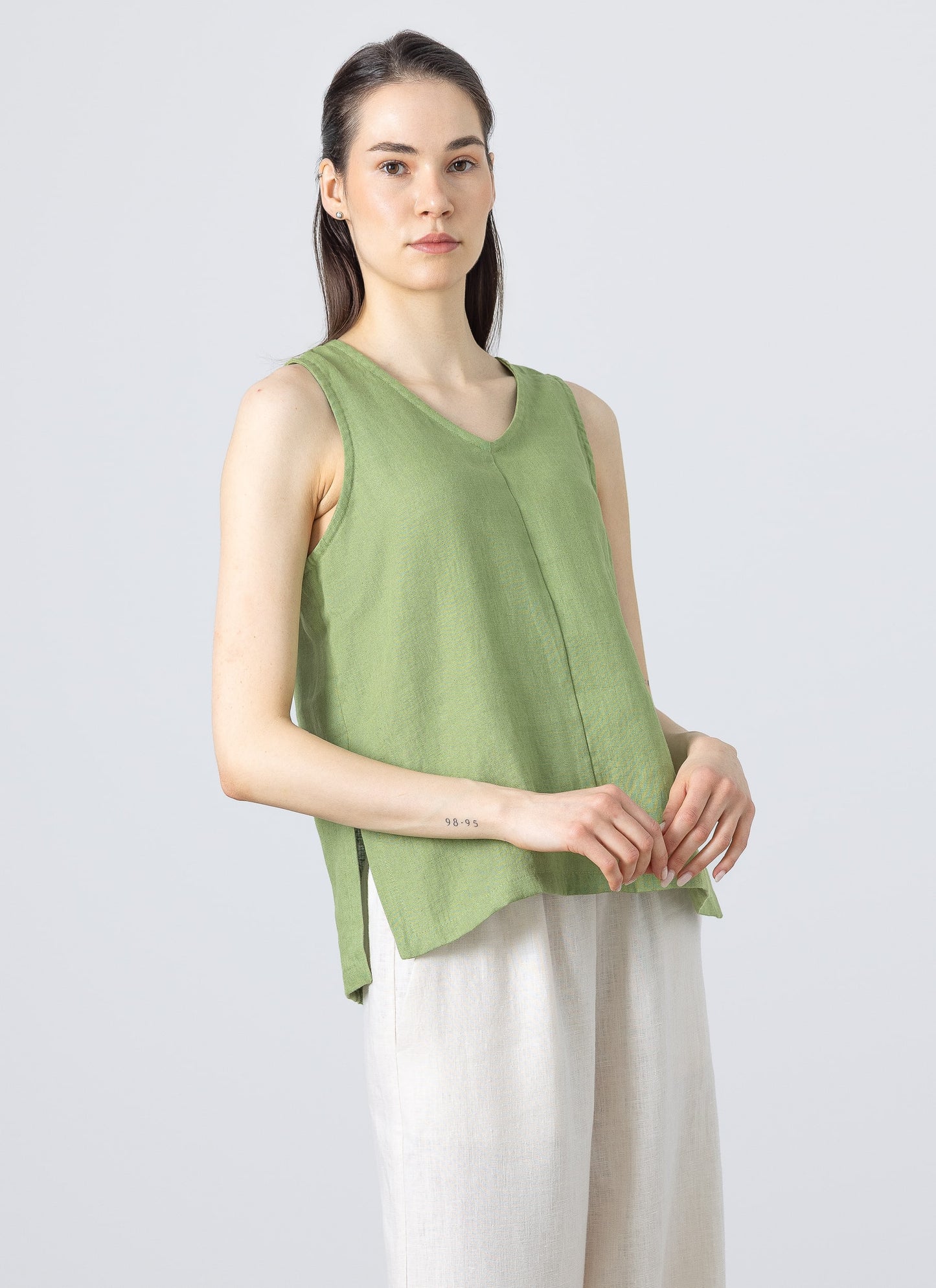 Sleeveless green linen top for women – lightweight summer blouse